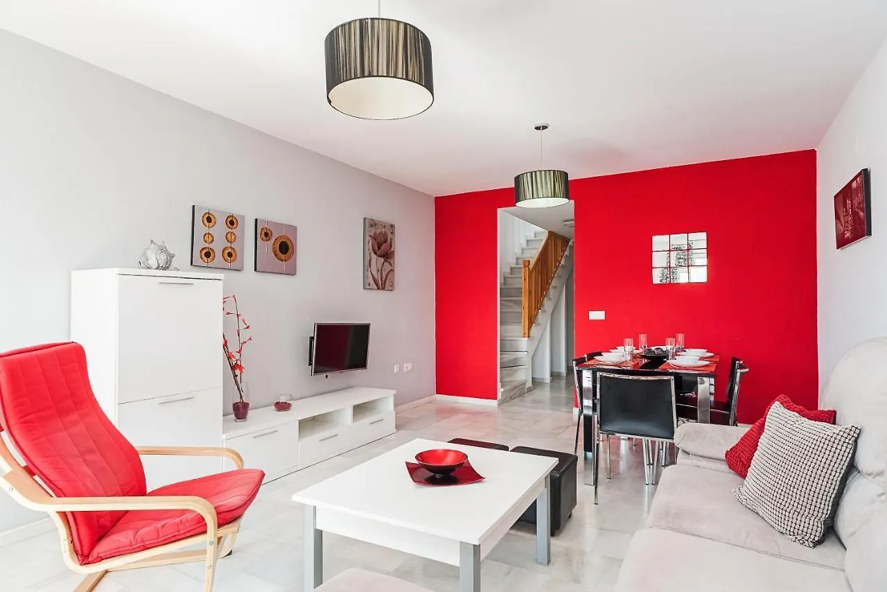 Apartamento Dúplex 2 habitaciones, piscina Solo mayores de 30 Conil De La Frontera