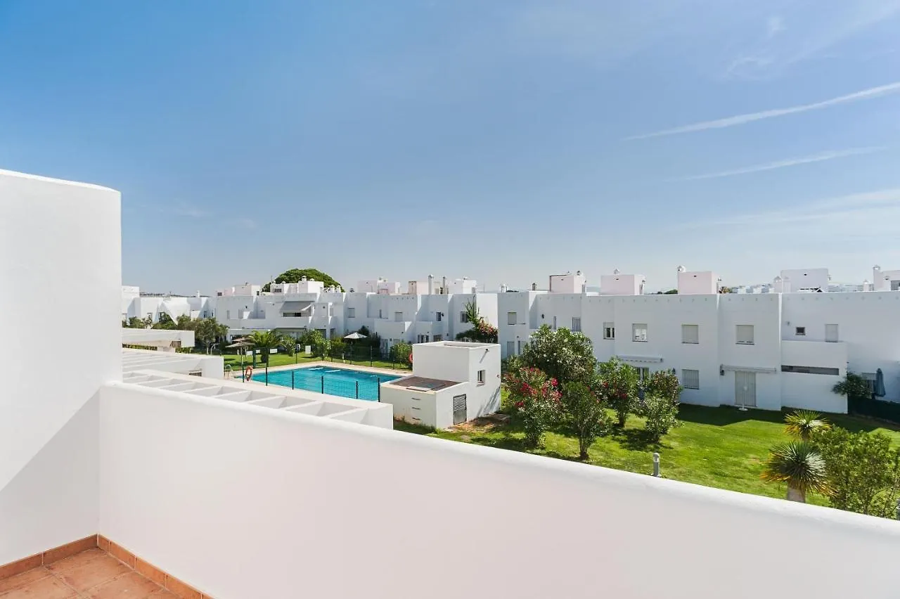 Dúplex 2 habitaciones, piscina Solo mayores de 30 Conil De La Frontera
